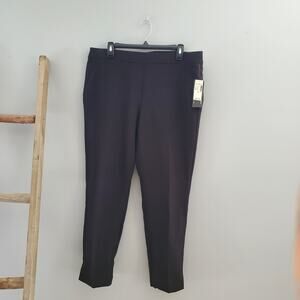 Roz & Ali Black Classic Fit Ankle Pants Size 12 NWT
